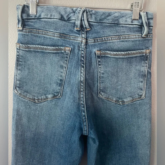 Good American Womens Super Distressed High Rise  Jeans size 6/28 - Medium Wash - Picture 4 of 6